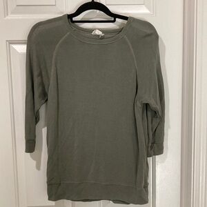 Women’s army green lightweight sweater